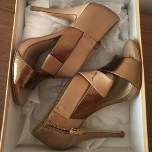 Michael Kors gold heels